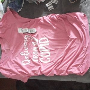 Women's Size Sm Maternity shirt